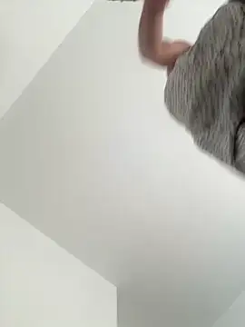 Jhonneeey online show from February 19, 2026, 1:19 pm