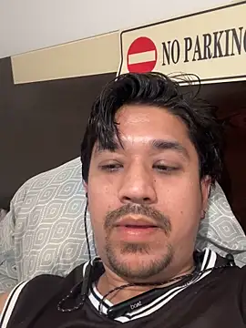 Jhonneeey online show from November 17, 2025, 1:09 am