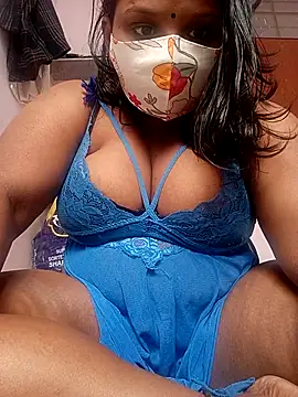 CUTE-LOVE-SWEETS online show from December 1, 2025, 5:30 am