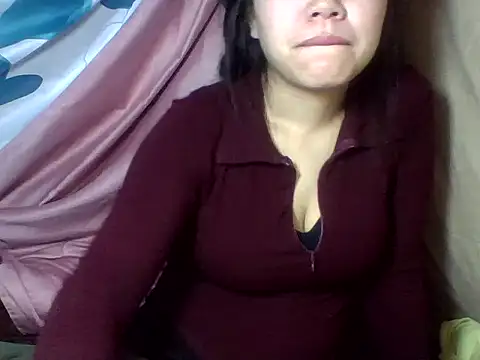 Snapshot of Xiu-L chatting on February 12, 2026, 10:09 pm Xiu-L online show from February 12, 2026, 10:09 pm