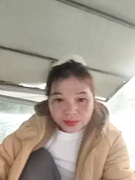 Snapshot of Cover-baa chatting on November 30, 2025, 2:01 am Cover-baa online show from November 30, 2025, 2:01 am