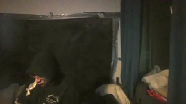 boefffiiee010 online show from November 25, 2025, 7:36 pm