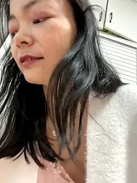 Snapshot of water-h chatting on December 1, 2025, 8:15 am water-h online show from December 1, 2025, 8:15 am