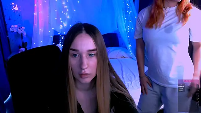  kellykitten  online show from December 3, 2025, 12:04 pm