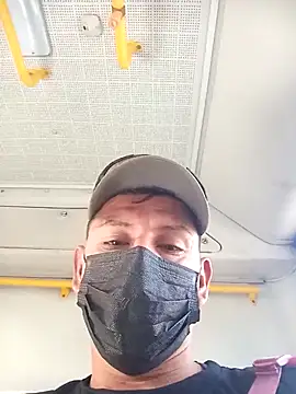 juunioreest online show from January 12, 2026, 5:09 pm