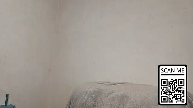 HotMusex online show from April 13, 2026, 2:10 pm