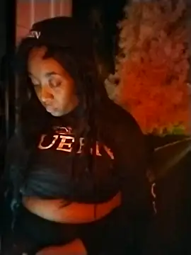 Snapshot of Nusii_pooh chatting on November 20, 2025, 3:18 am Nusii pooh online show from November 20, 2025, 3:18 am