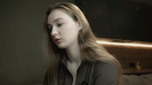 Snapshot of Eliravelvet chatting on November 29, 2025, 6:08 pm Eliravelvet online show from November 29, 2025, 6:08 pm