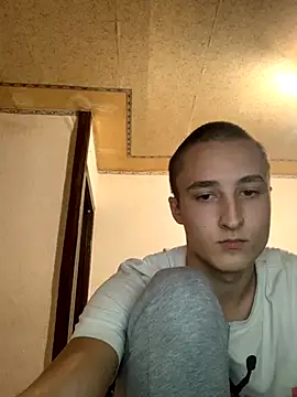 Snapshot of mishatop178 chatting on November 21, 2025, 7:13 pm mishatop178 online show from November 21, 2025, 7:13 pm