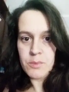 Liliakis online show from December 1, 2025, 8:42 pm