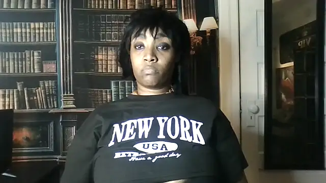 VenezuelaLuxeNoir online show from March 16, 2026, 7:34 am