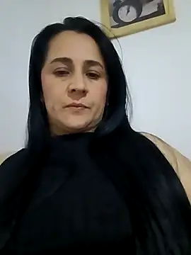 Snapshot of Sex_Annie chatting on April 24, 2026, 4:14 am Sex Annie online show from April 24, 2026, 4:14 am
