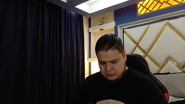 danna thiago1 online show from February 21, 2026, 1:35 pm