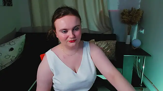 TerryAstra online show from November 26, 2025, 2:39 pm