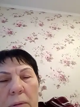 Snapshot of OliviaaSkyy chatting on February 8, 2026, 6:00 am OliviaaSkyy online show from February 8, 2026, 6:00 am