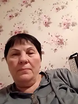 Snapshot of OliviaaSkyy chatting on February 21, 2026, 7:38 pm OliviaaSkyy online show from February 21, 2026, 7:38 pm