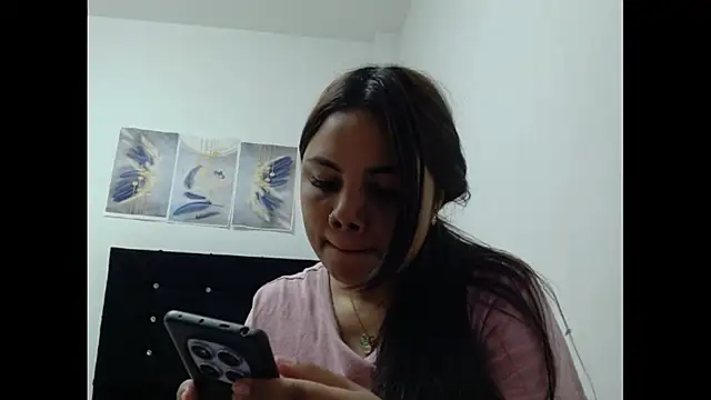 Snapshot of Paola_lovee chatting on November 23, 2025, 6:40 pm Paola lovee online show from November 23, 2025, 6:40 pm