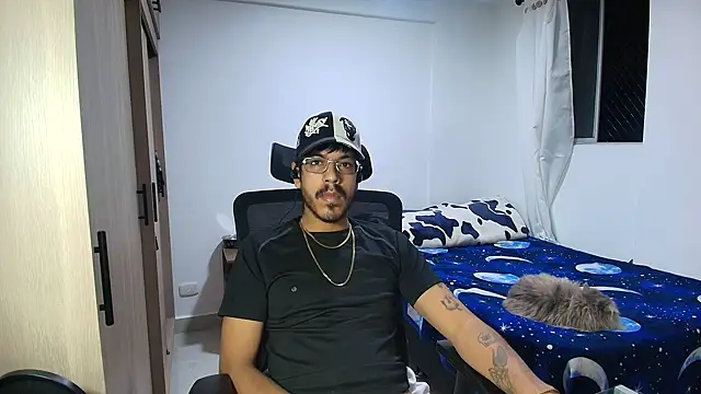 naitt  online show from December 4, 2025, 9:30 am