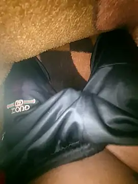Claudioxavier2 online show from May 30, 2026, 8:31 am