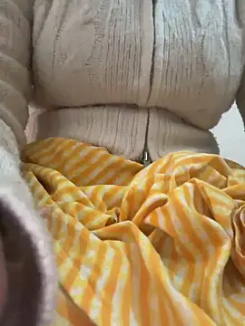 kabitaKumari1 online show from December 19, 2025, 2:37 am