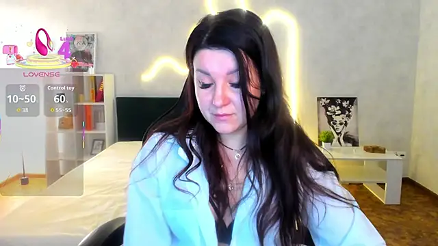 still  her online show from January 7, 2026, 1:32 am