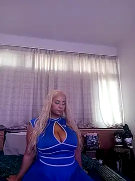 LaReineCleo online show from May 12, 2026, 10:10 am