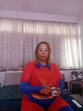LaReineCleo online show from May 21, 2026, 10:45 am