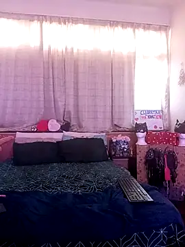 LaReineCleo online show from February 11, 2026, 12:05 pm