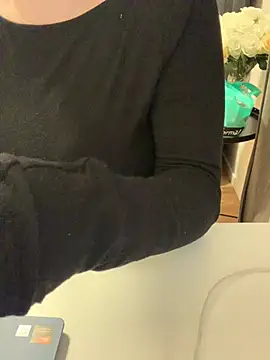 Snapshot of Ghostbaby02 chatting on January 12, 2026, 2:57 pm Ghostbaby02 online show from January 12, 2026, 2:57 pm