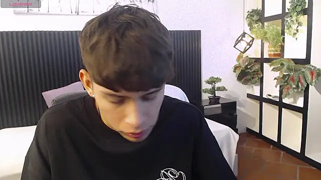 DraxBlade09 online show from March 19, 2026, 8:20 pm