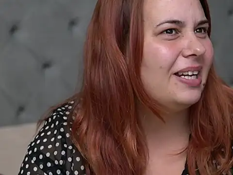 Snapshot of EmilyJenner chatting on November 24, 2025, 5:13 pm EmilyJenner online show from November 24, 2025, 5:13 pm