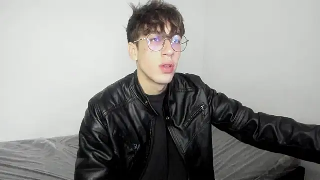 Dio  morningstar online show from December 18, 2025, 11:58 am