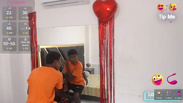 NoahJhonson69 online show from February 12, 2026, 11:54 am