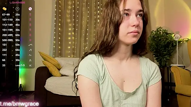 SudieNatera online show from November 30, 2025, 6:25 am