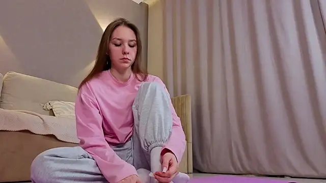 JaymieLarkey online show from January 8, 2026, 4:57 pm