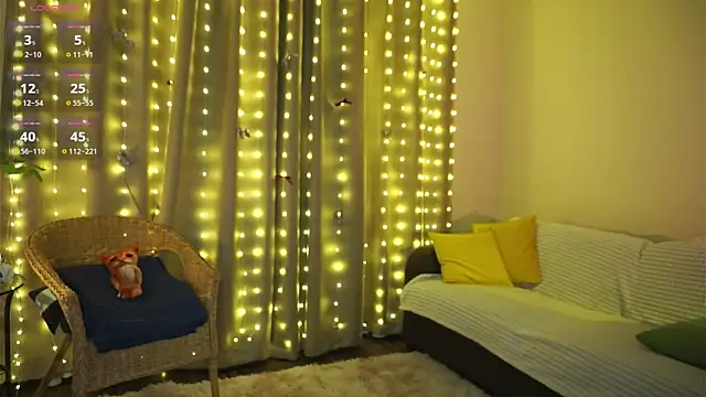 RozanneJordan online show from February 15, 2026, 6:07 pm