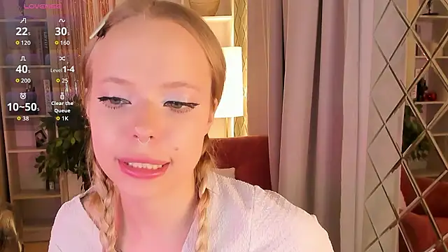 Snapshot of lucy_loy chatting on January 17, 2026, 1:58 pm lucy loy online show from January 17, 2026, 1:58 pm