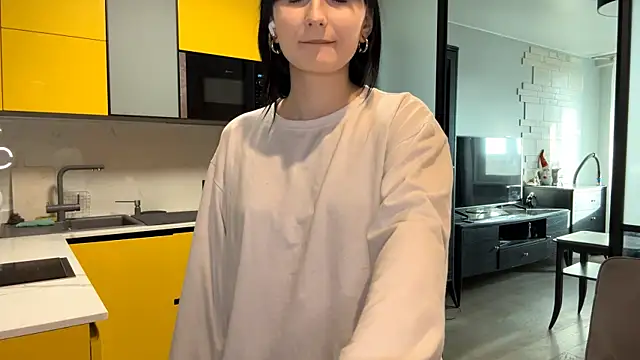 Snapshot of Nikaminion chatting on November 23, 2025, 9:08 am Nikaminion online show from November 23, 2025, 9:08 am