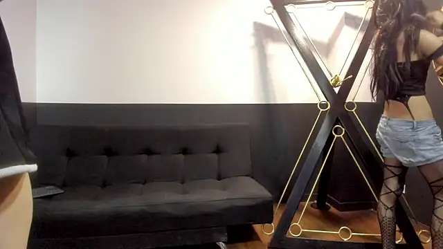 Snapshot of ErisyErian chatting on March 3, 2026, 2:46 pm ErisyErian online show from March 3, 2026, 2:46 pm