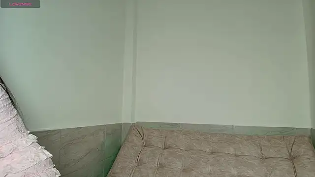 Snapshot of Megan_Ivy chatting on November 22, 2025, 10:03 am Megan Ivy online show from November 22, 2025, 10:03 am