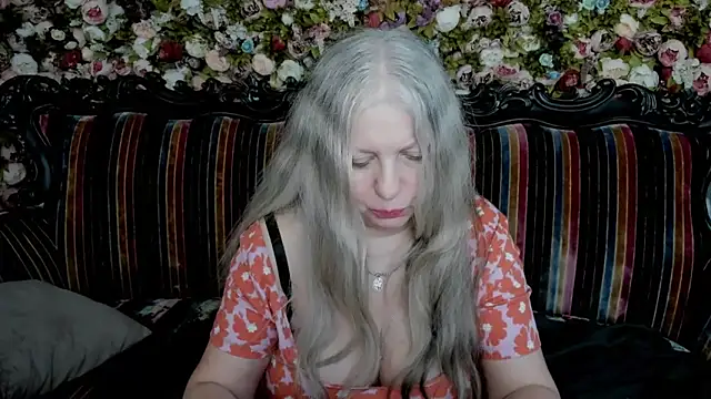 mariabelladonna online show from April 2, 2026, 10:55 am