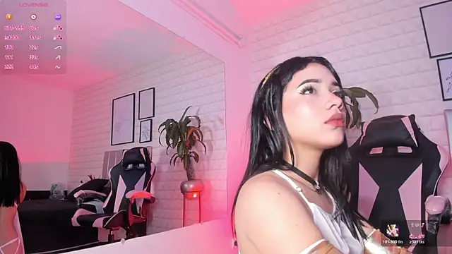 Elizabetth Benz online show from April 4, 2026, 7:31 pm