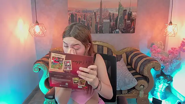 Isabela clk online show from January 6, 2026, 7:40 pm