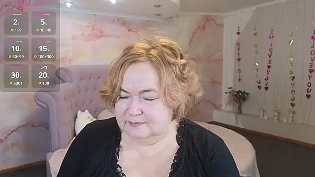 Snapshot of Nola_Nektar chatting on November 25, 2025, 4:24 am Nola Nektar online show from November 25, 2025, 4:24 am