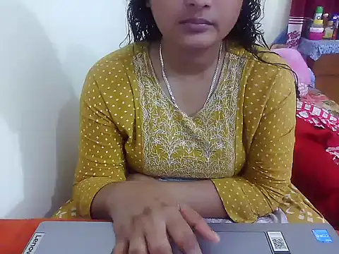 TwinRose2000 online show from February 22, 2026, 6:09 pm