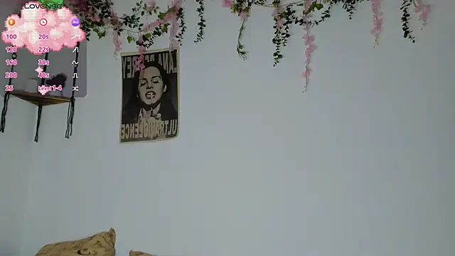 Snapshot of MarieTaylor_ chatting on July 19, 2026, 7:32 pm MarieTaylor online show from July 19, 2026, 7:32 pm