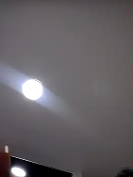 Snapshot of Laia_torres1 chatting on February 14, 2026, 4:13 am Laia torres1 online show from February 14, 2026, 4:13 am