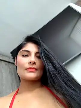 Snapshot of Laia_torres1 chatting on February 14, 2026, 4:18 pm Laia torres1 online show from February 14, 2026, 4:18 pm