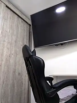 Snapshot of Laia_torres1 chatting on February 28, 2026, 7:24 pm Laia torres1 online show from February 28, 2026, 7:24 pm