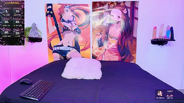 Maddy  Jones online show from April 1, 2026, 11:11 am